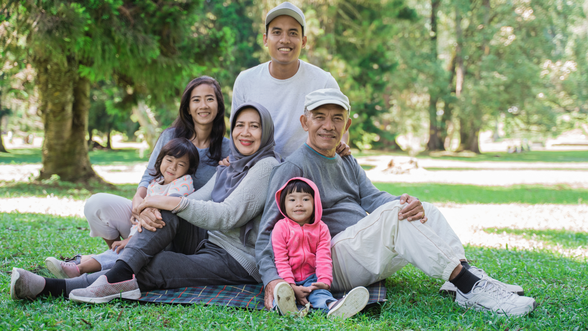 Read more about the article Manfaat Mengasuh Cucu Bagi Kesehatan Lansia