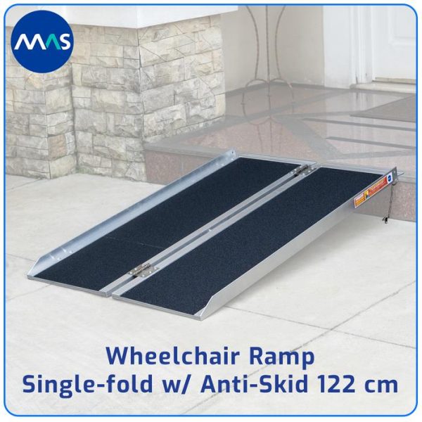 MAS Wheelchair Ramp / Jalur Landai Kursi Roda - Single-fold with Anti-Skid 122cm