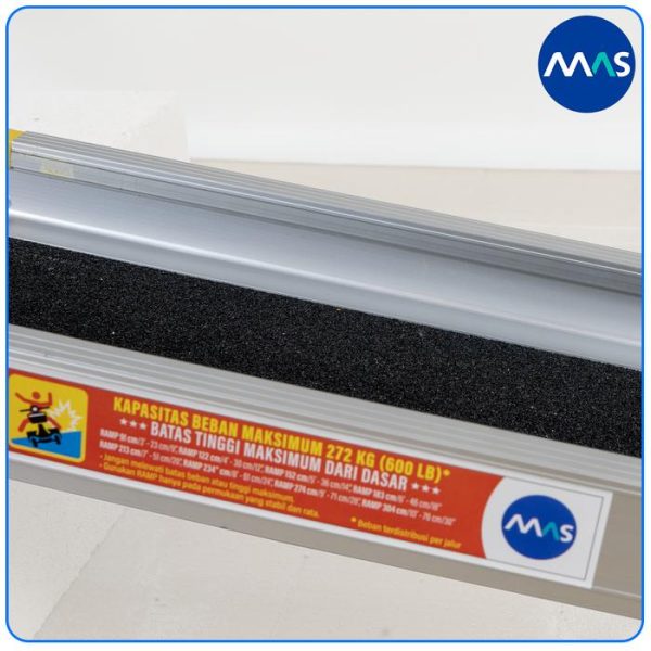 MAS Wheelchair Ramp / Jalur Landai Kursi Roda - Telescopic with Anti-Skid 213cm - Gambar 5