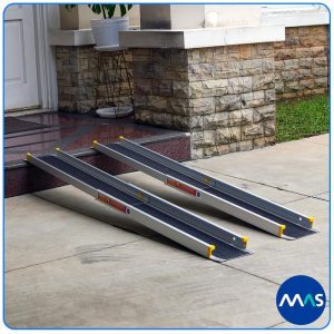 MAS Wheelchair Ramp / Jalur Landai Kursi Roda – Telescopic with Anti-Skid 152cm